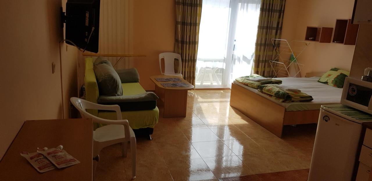 Elit 4 Apartments Сонячний Берег Екстер'єр фото