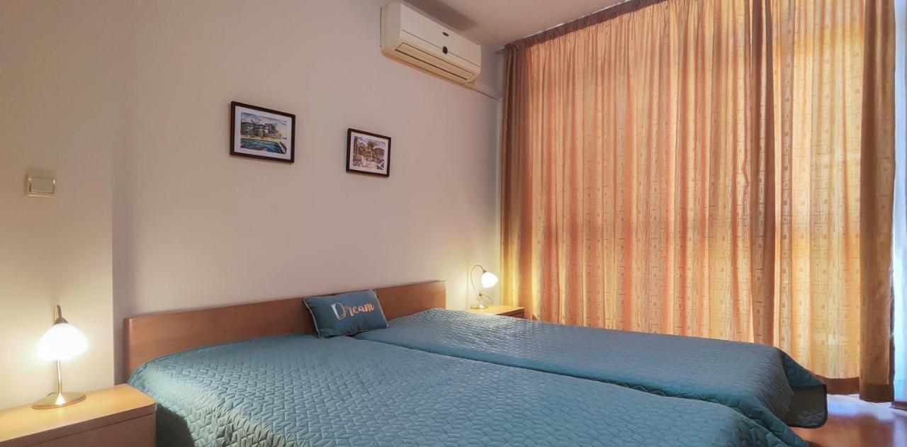 Elit 4 Apartments Сонячний Берег Екстер'єр фото