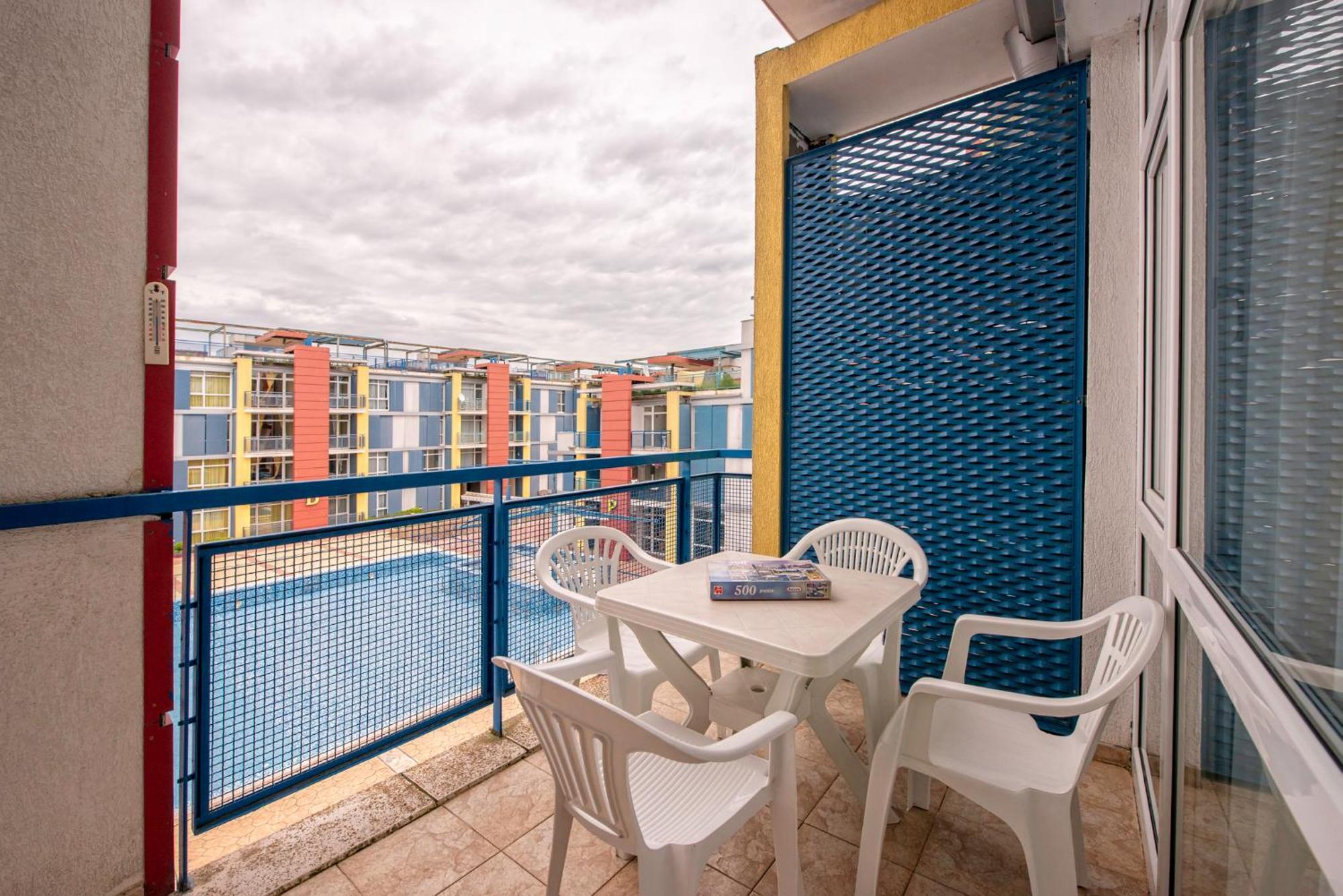 Elit 4 Apartments Сонячний Берег Екстер'єр фото